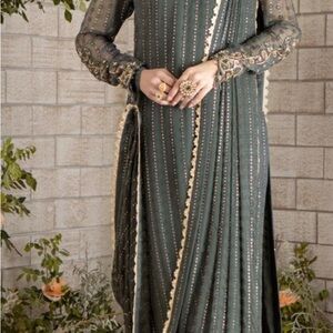 Elegant Grey Shalwar Kameez, Indian-Pakistani dress